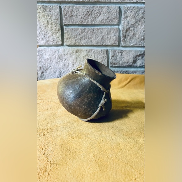 SOLD Tarahumara Primitive Style Pottery with Rawhide Sinew Straps - Picture 1 of 4